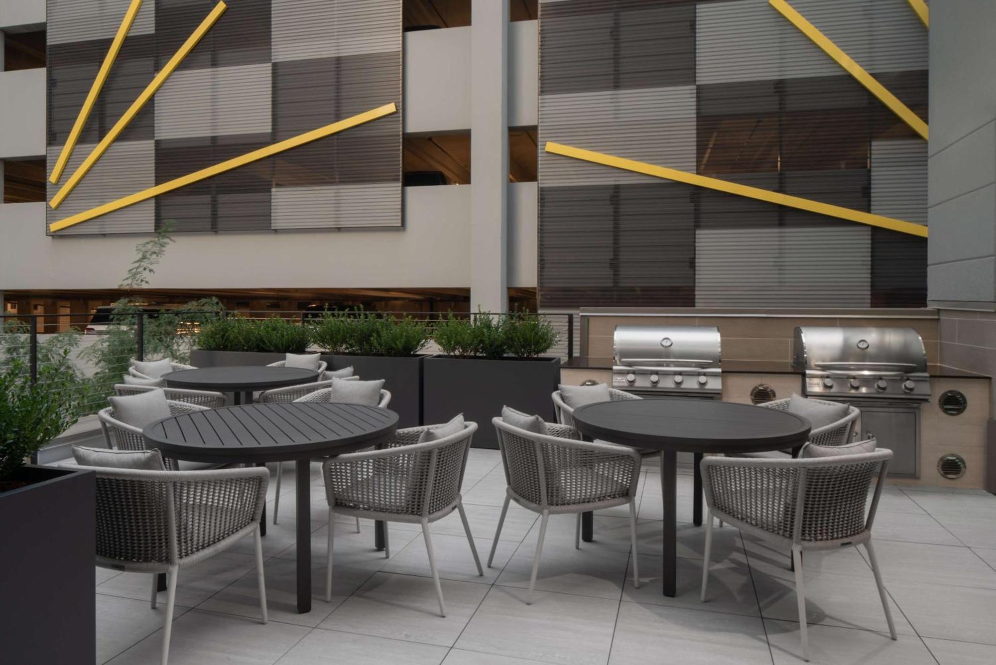 Homewood Suites By Hilton Charlotte Uptown First Ward Esterno foto